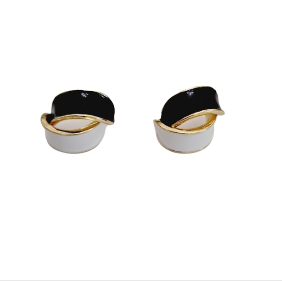 Gold  earrings black white retro minimalist small stud dainty new 💖 2/$30 - Picture 11 of 15